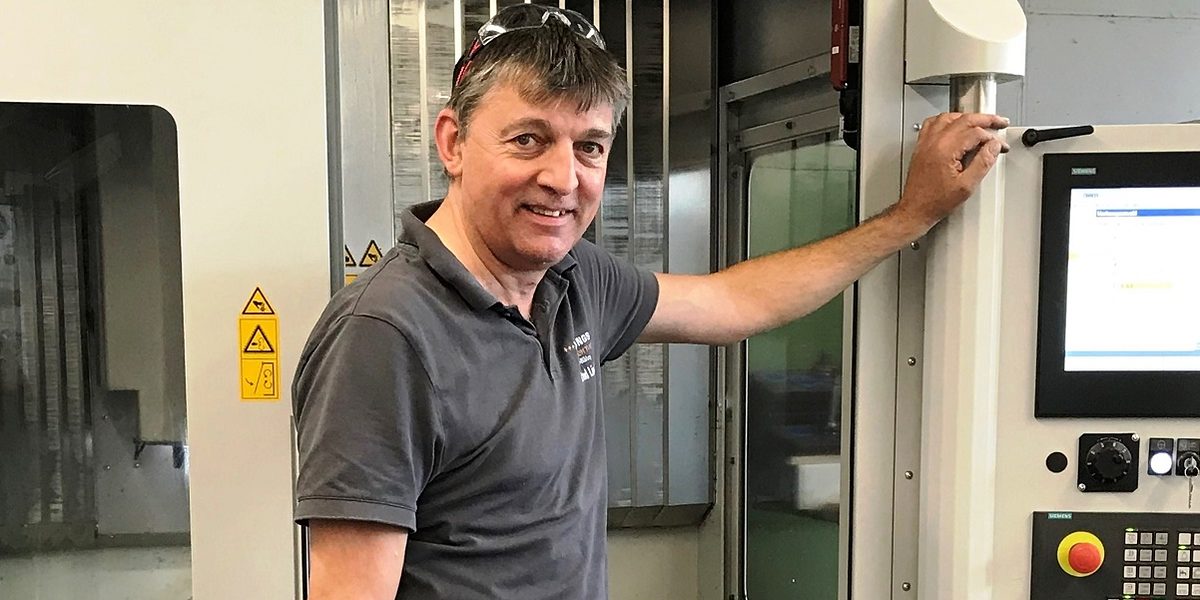 Ein ¿Urgestein¿ der Bildungsakademie Singen: Bernd Linder kümmert sich seit zwei Jahrzehnten um die Ausbildung Metall bei der Handwerkskammer Konstanz Ein ¿Urgestein¿ der Bildungsakademie Singen: Bernd Linder kümmert sich seit zwei Jahrzehnten um die Ausbildung Metall bei der Handwerkskammer Konstanz