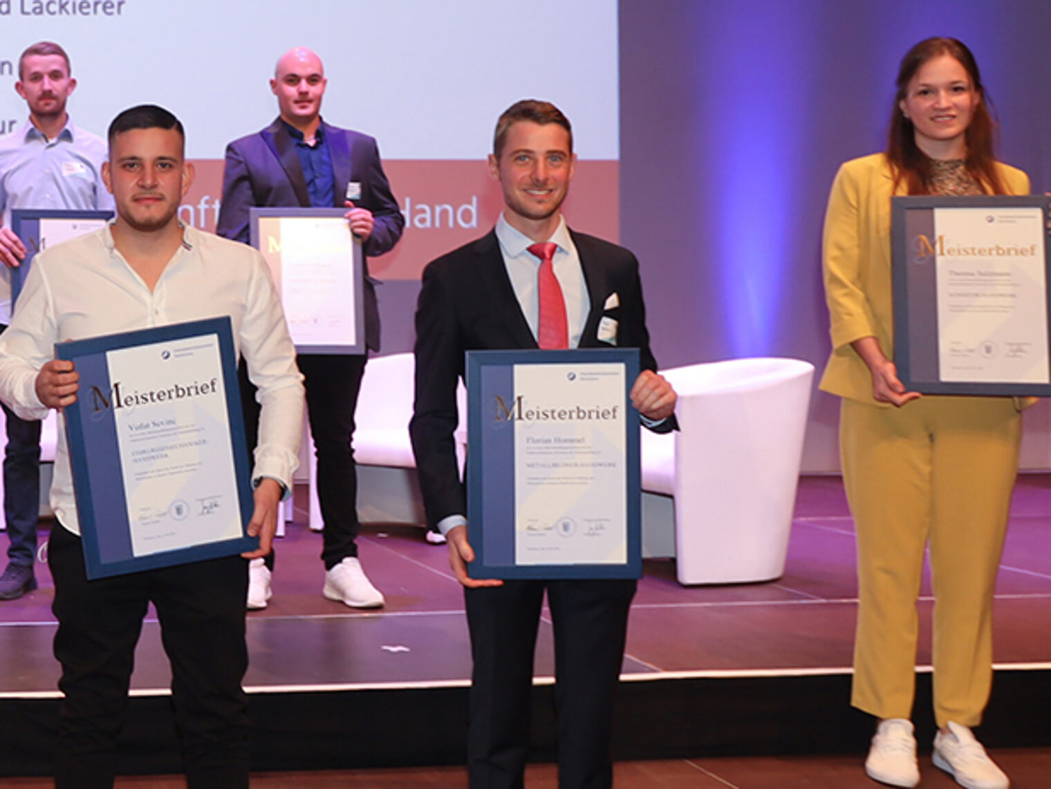 Gruppenbild bester Meister auf der Meisterfeier 2021