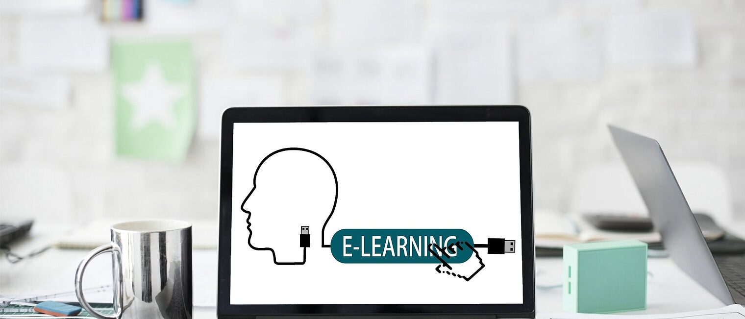 Notebook mit Bild e Learning