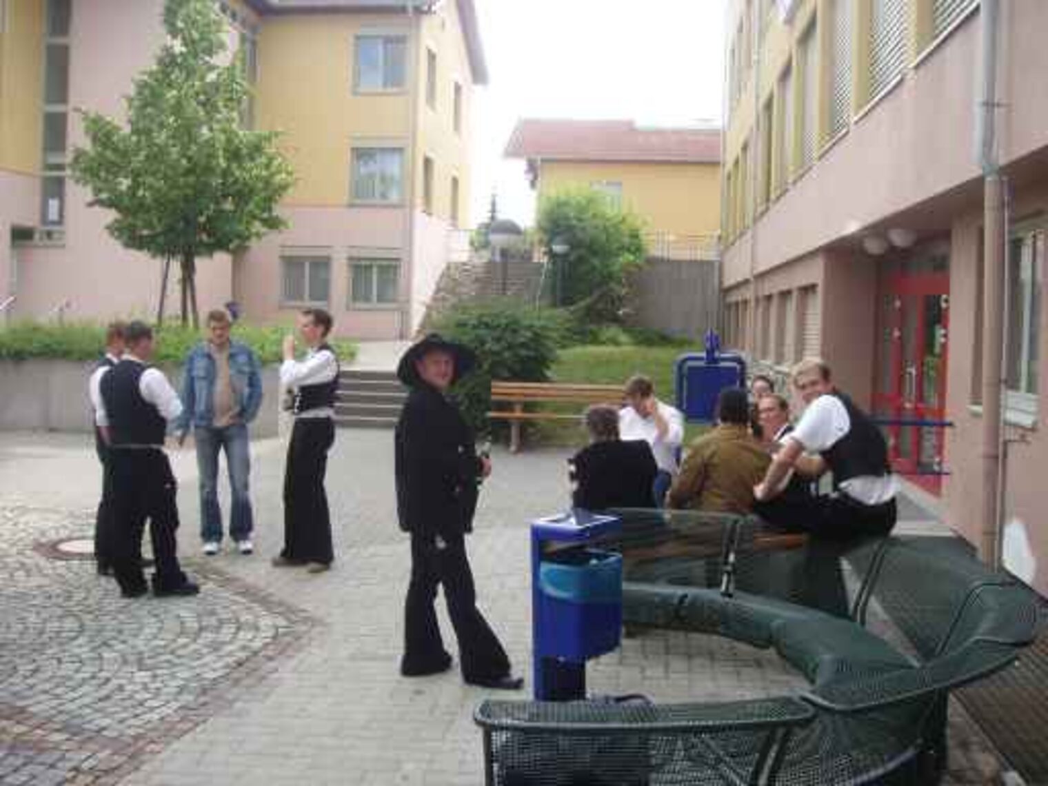Abschluss Zimmerer Jahrgang 2003-2004 1