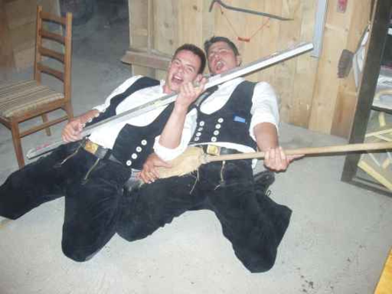 Abschluss Zimmerer Jahrgang 2003-2004 19